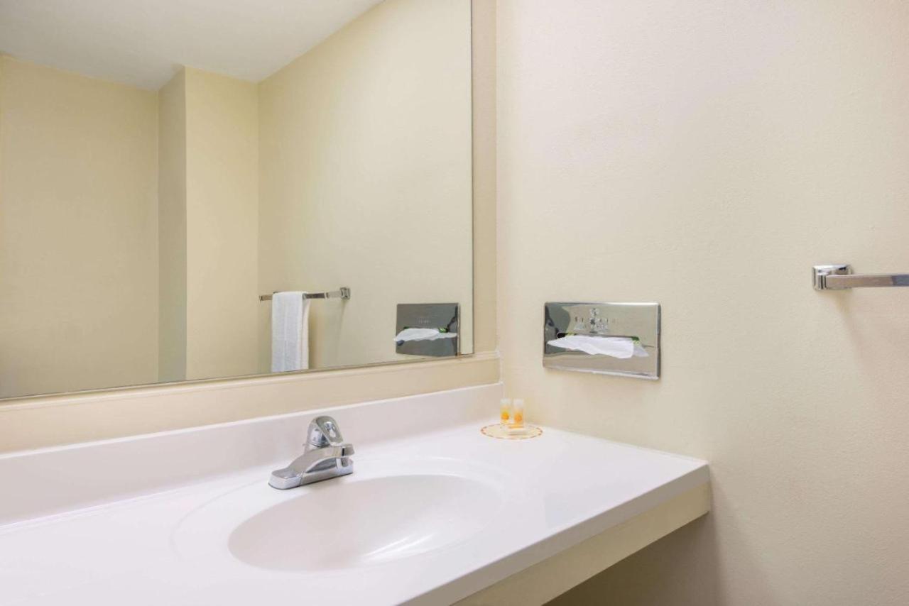 Haven Inn & Suites St Louis Hazelwood - Airport North Ngoại thất bức ảnh